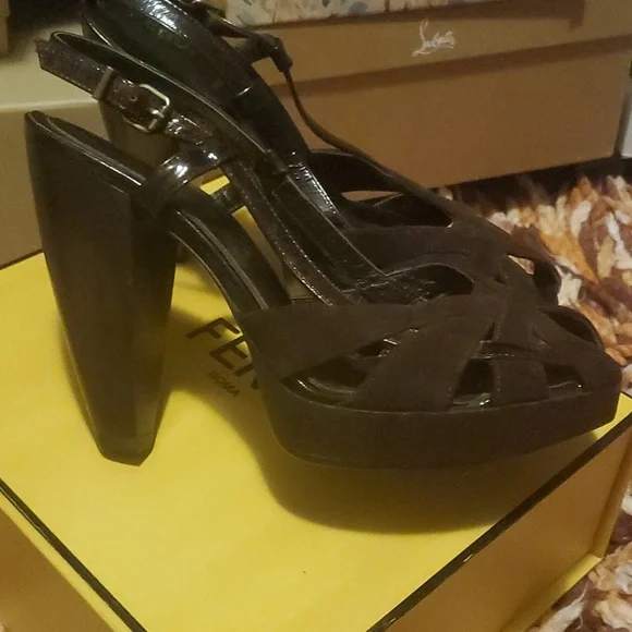 Fendi Heels Brown NEW - Picture 3 of 15